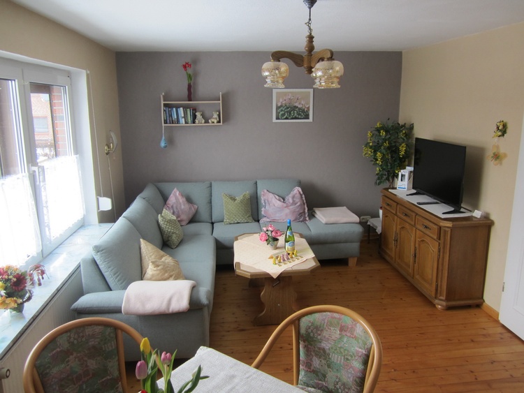 Wohnzimmer mit Essecke