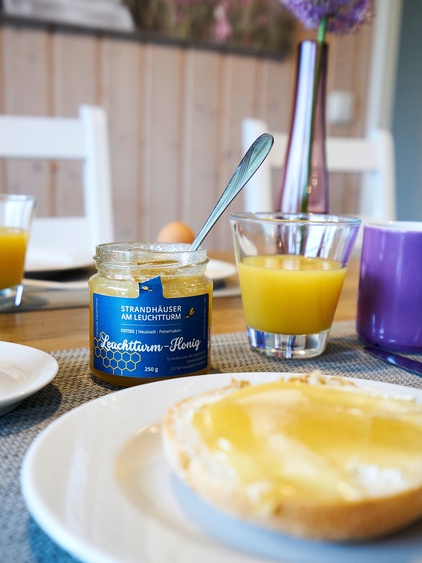 Die "Strandhaus"-Bienen liefern den Honig!