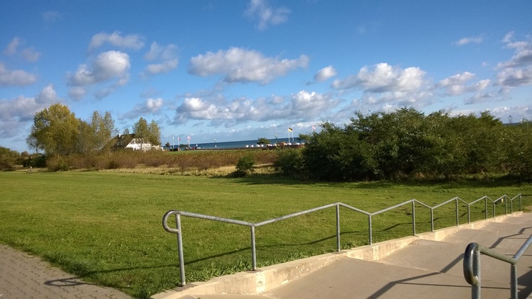 Weg zum zum Deich ca. 100m