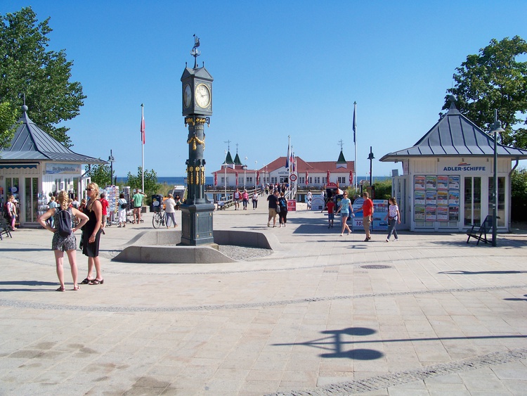 Blick zur Ahlbecker Seebrücke