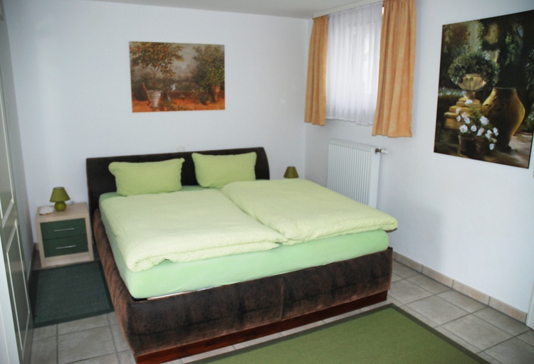 Posterbett 180x200 cm