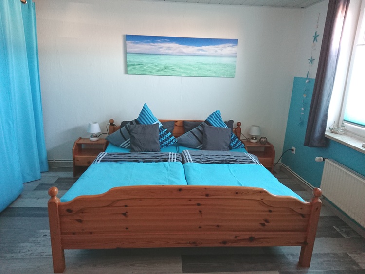 Schlafzimmer EG