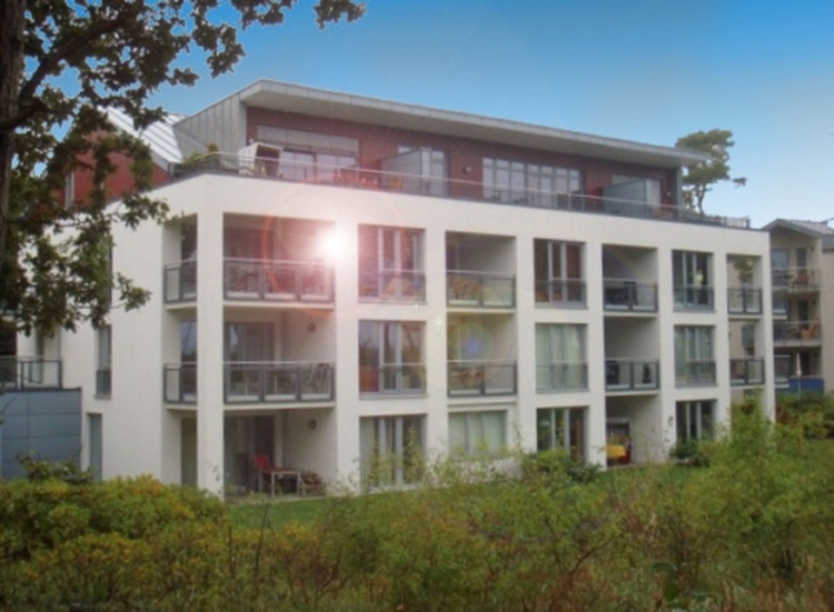 Appartmenthaus hinter der Düne