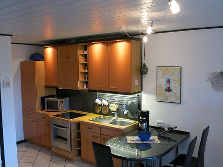 Küchenbereich mit Essplatz