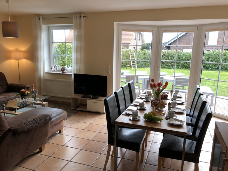 Gemütliche EG Wohnung für acht Personen