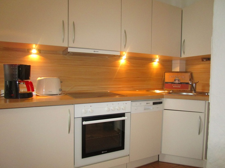 Voll eingerichtete Küche