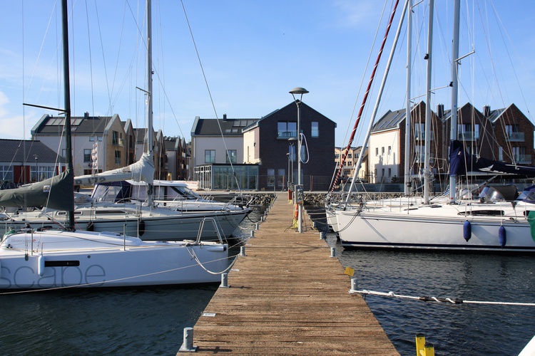 30m vom Yachthafen entfernt