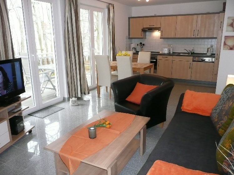 Küche und Essbereich