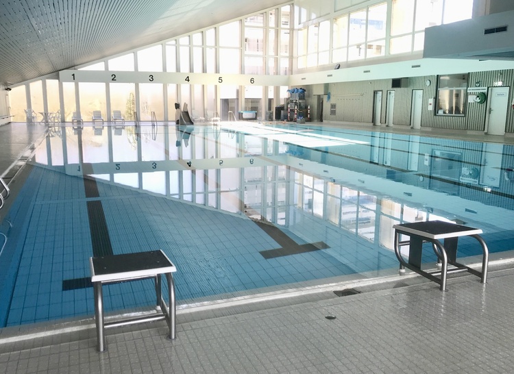 Schwimmbad Panoramic