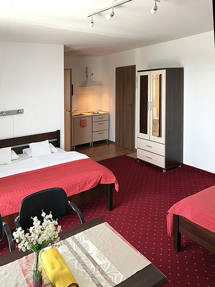 4-Bettzimmer mit Kochgelegenheit