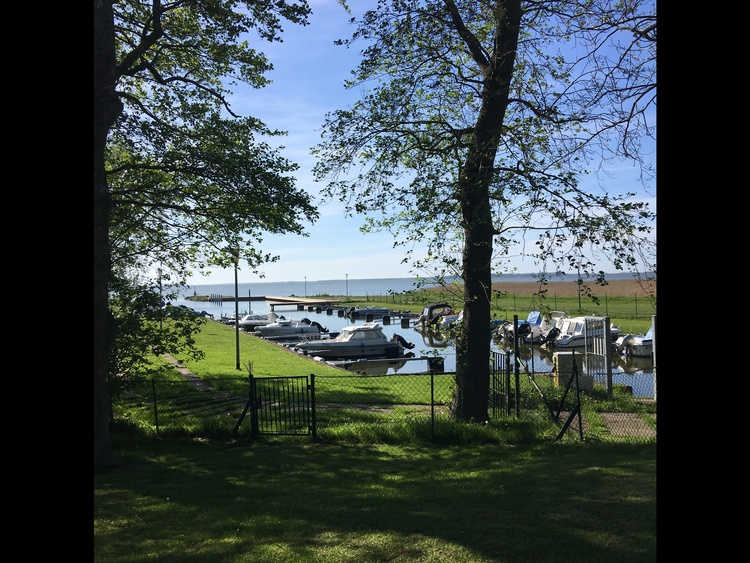 Blick zum Bootshafen