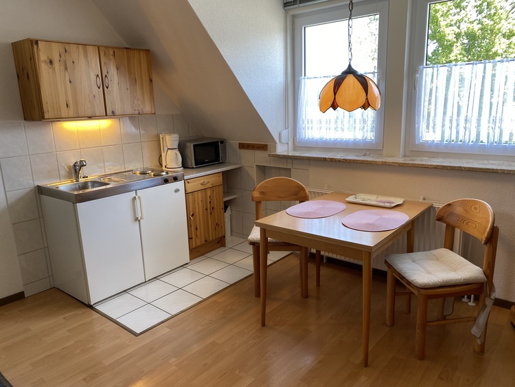 A3 für 2 Gäste Pantry Küche Essplatz