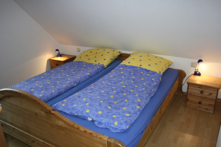 Ein Schlafzimmer oben