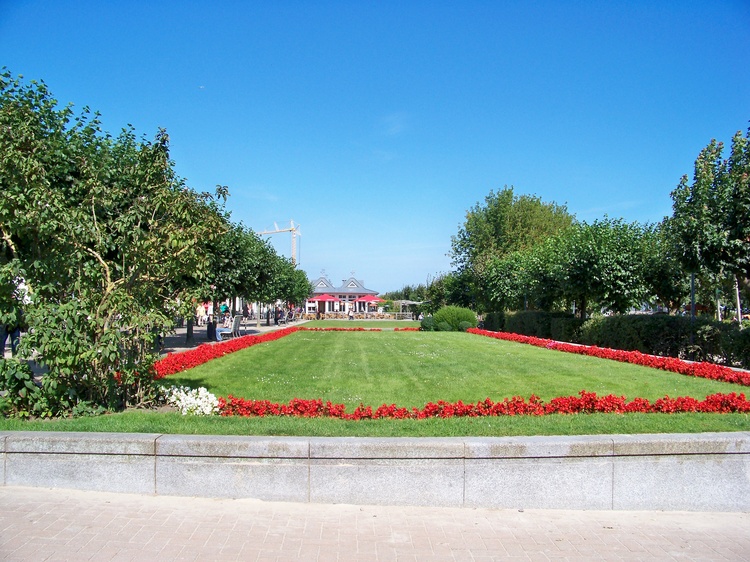 Ahlbecker Promenade Ahlbecker Promenade