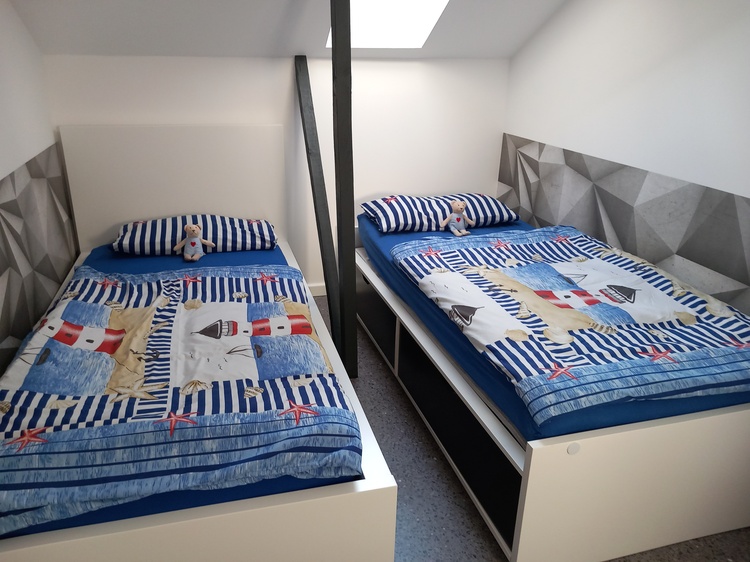 2. Schlafzimmer