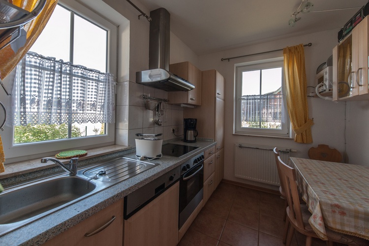 Küche mit Fenster Küche mit Fenster