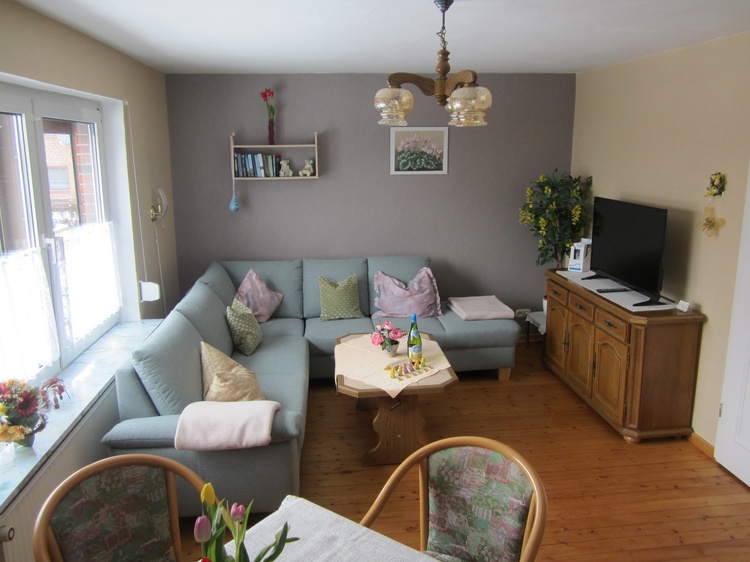 Wohnzimmer mit Essecke Wohnzimmer mit Essecke