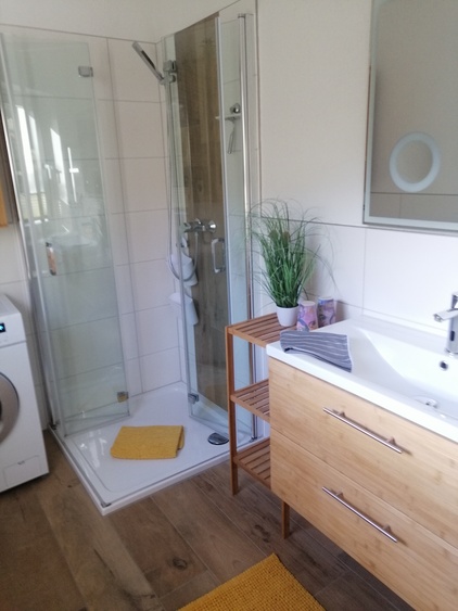 Bad untere Etage Bad untere Etage