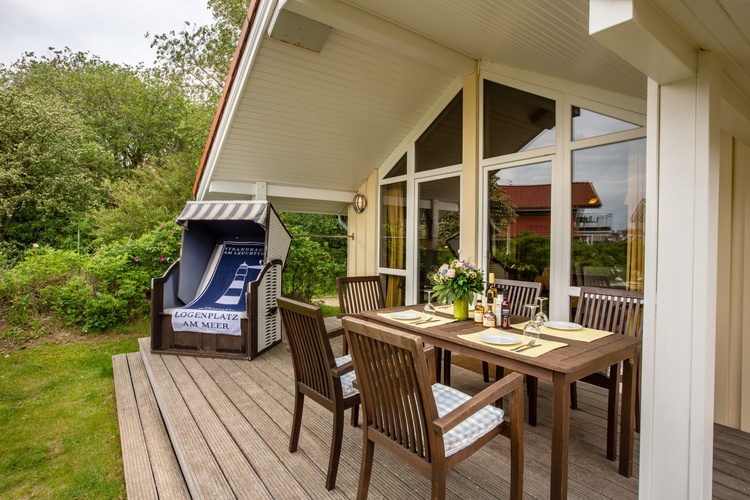 Terrasse mit Strandkorb - Typ C Terrasse mit Strandkorb - Typ C