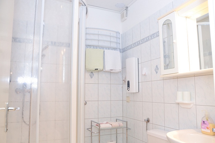weitere Infos zur Wohnung unter www.schoenbergerstrand.com